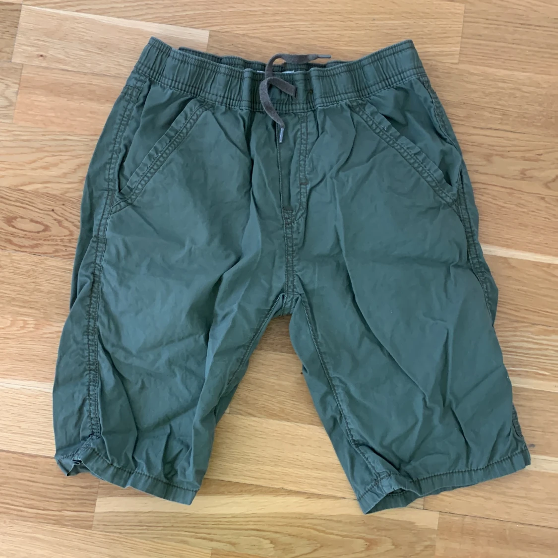 Gröna skogen shorts - 90