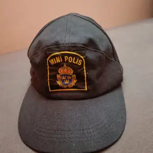 Mörkblå Mini polis barn keps