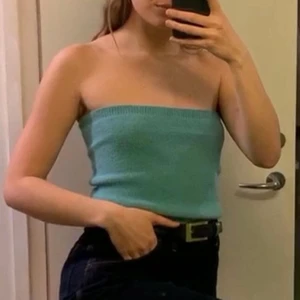 STICKAD TUBTOPP - Cute stickad tubbtopp i storlek S från Zara