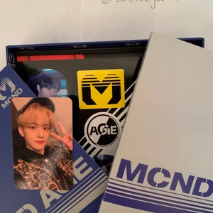 Mcnd age album  - Mcnd album alla inclutions kommer med! Plus preorder benefits!  •två posters en upprullad och en vikt  •pc •stickers •book mark 