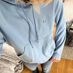 Champion hoodie - Finaste champion huvtröja! Storlek S❤️ Sparsamt använd! 150kr Nypris runt 1000kr