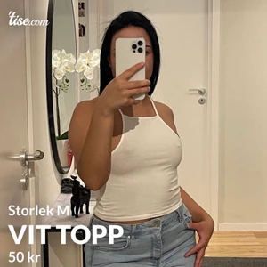Storlek m - Säljer denna fina toppen.😊✨
