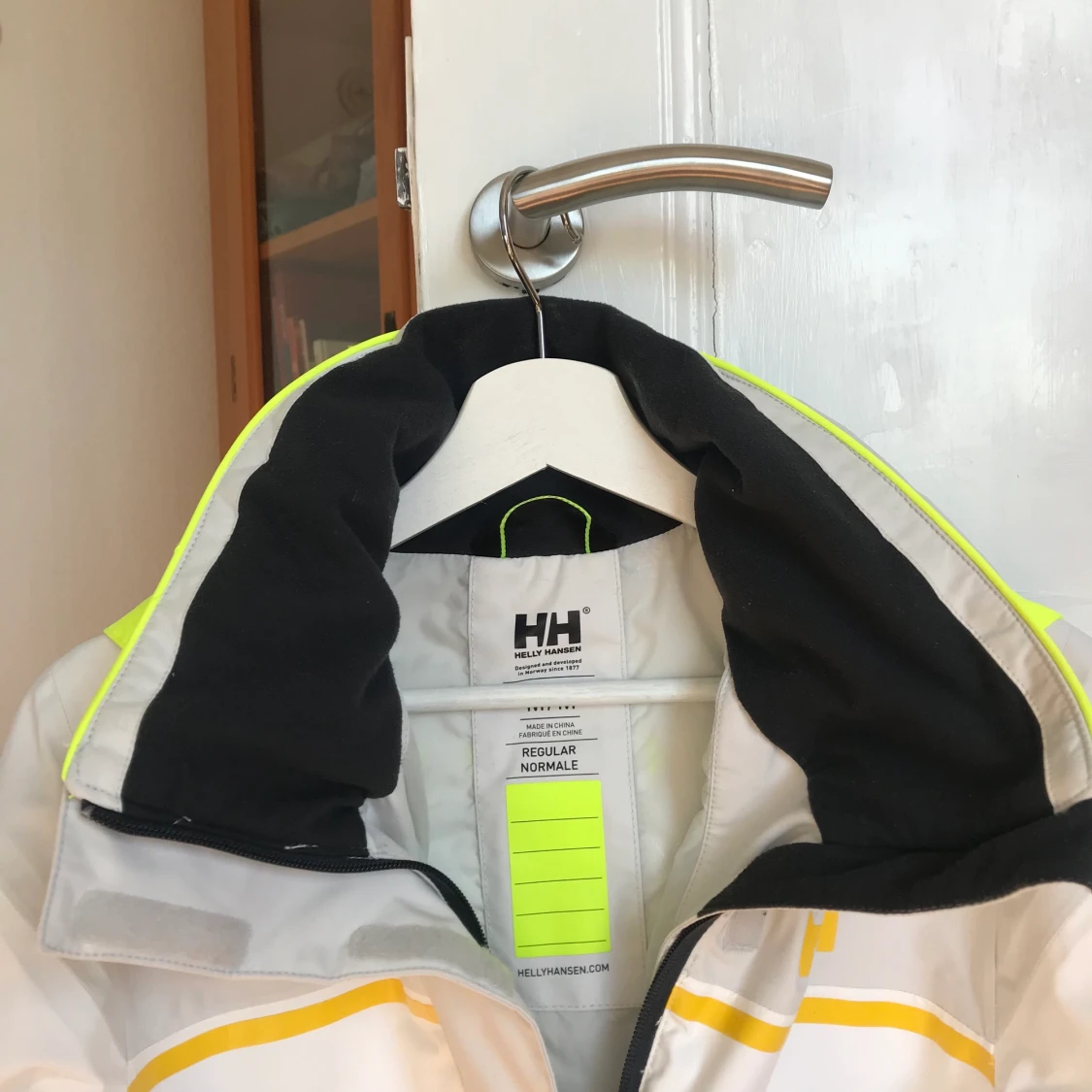 Helly Hansen regn och vindjacka - 90