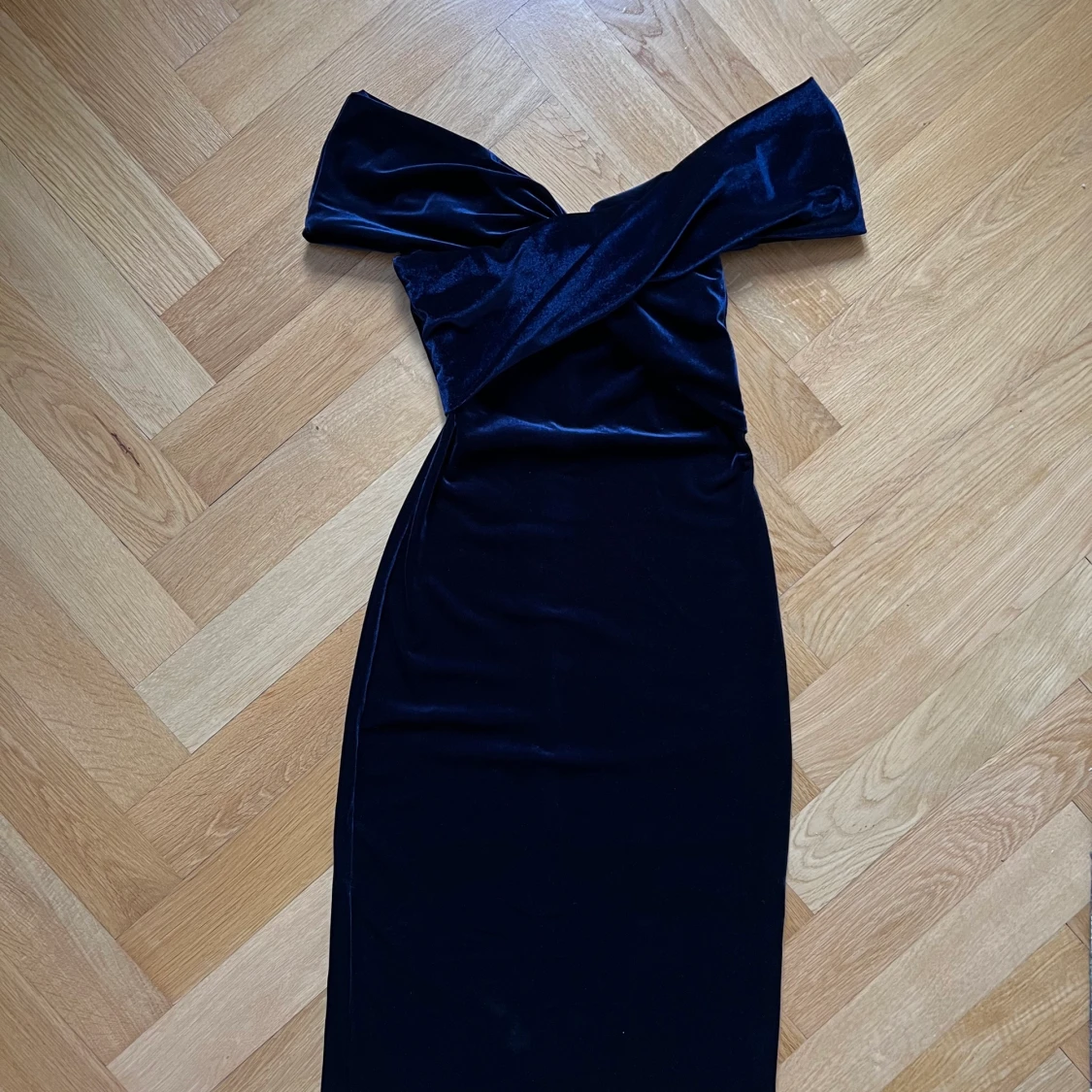 Lyxig klänning  - 90