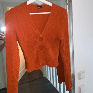 Bluse - Säljer min fina Bluse, strl xs, pris 130