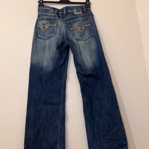 Diesel jeans - Jätte snygga lågmidjade diesel jeans 