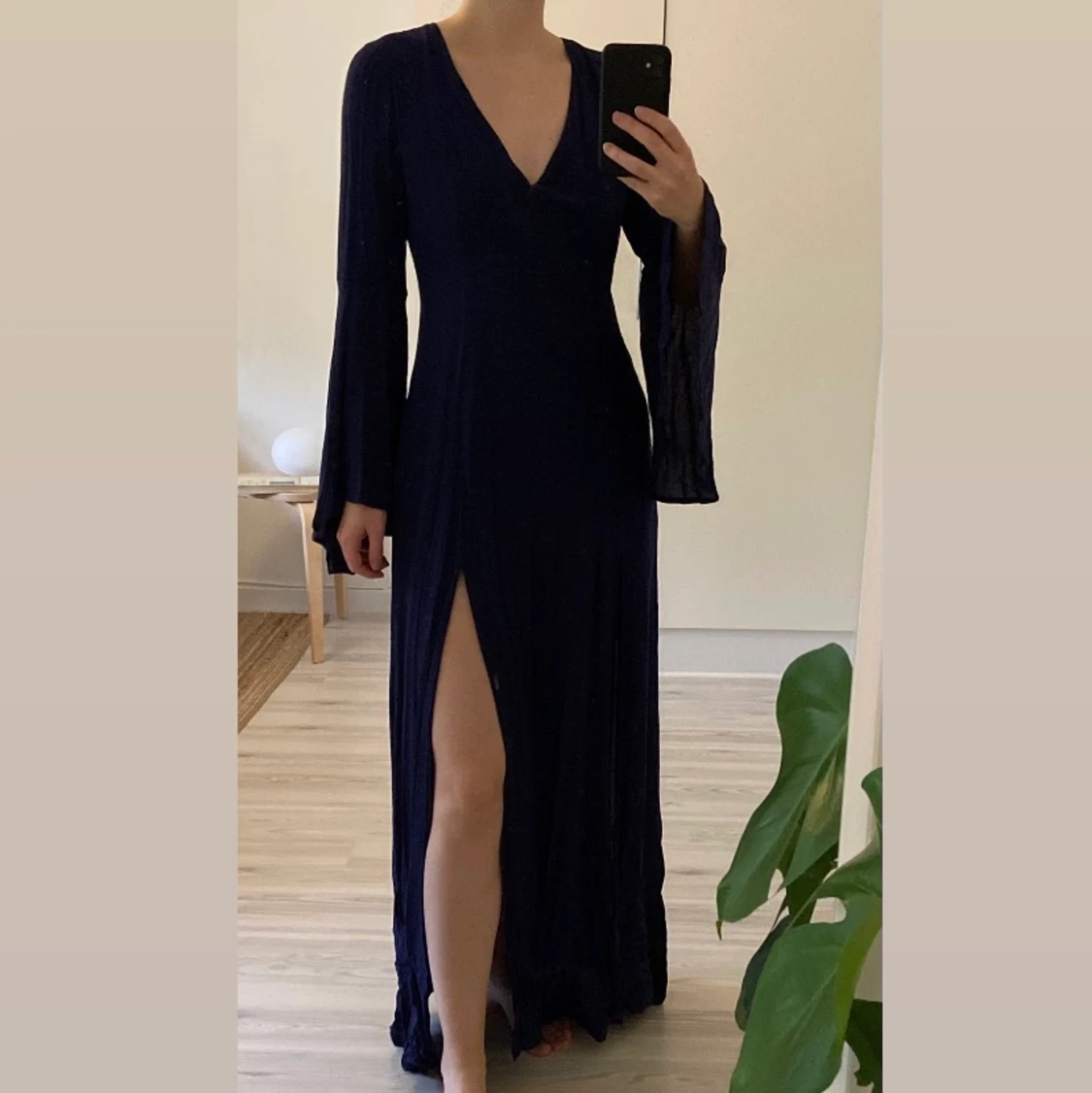 Marinblå klänning strl XS