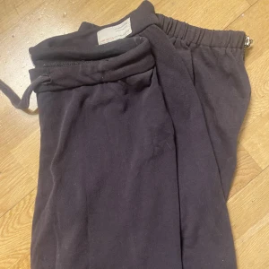 Odd Molly byxor  - Oss Molly mjukis byxor storlek 0.  Passar nån som är runt 160