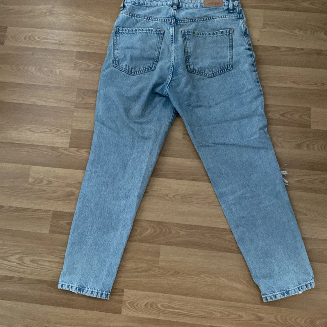 Ett fint par jeans från Gina Tricot - 90