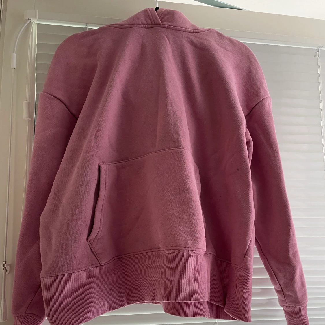 Oversized hoodie i storlek S