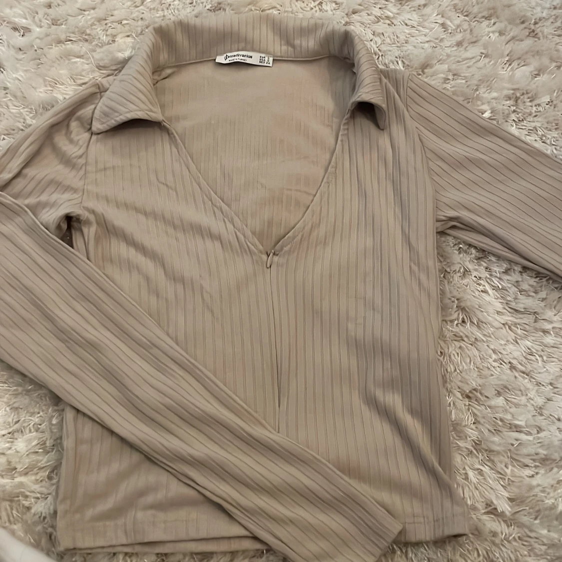 Urringad trendig tröja