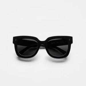 Solglasögon Chimi - Nyskick. Chimi 08 black