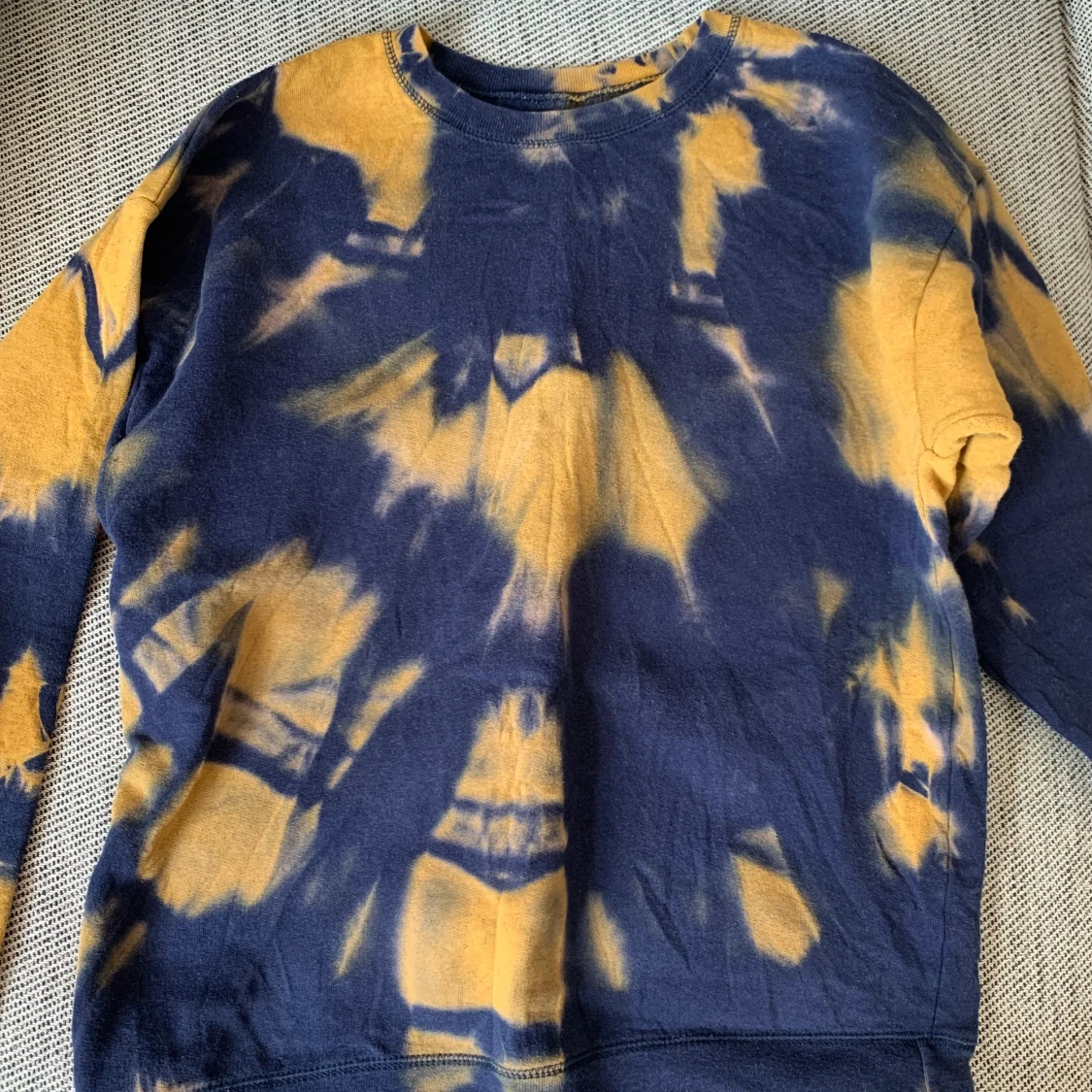 Tie dye tröja