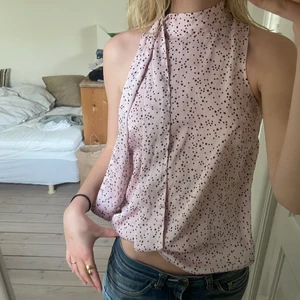 Topp - Snygg rosa topp med stjärnor! Storlek 34 från h&m 🌸💕