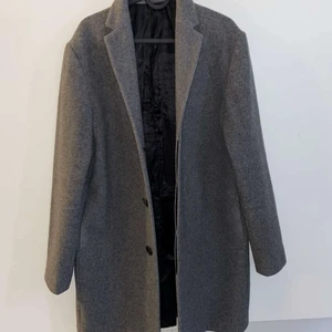 Grå Rock  - En grå rock från selected homme, använd men absolut inget fel på den. 