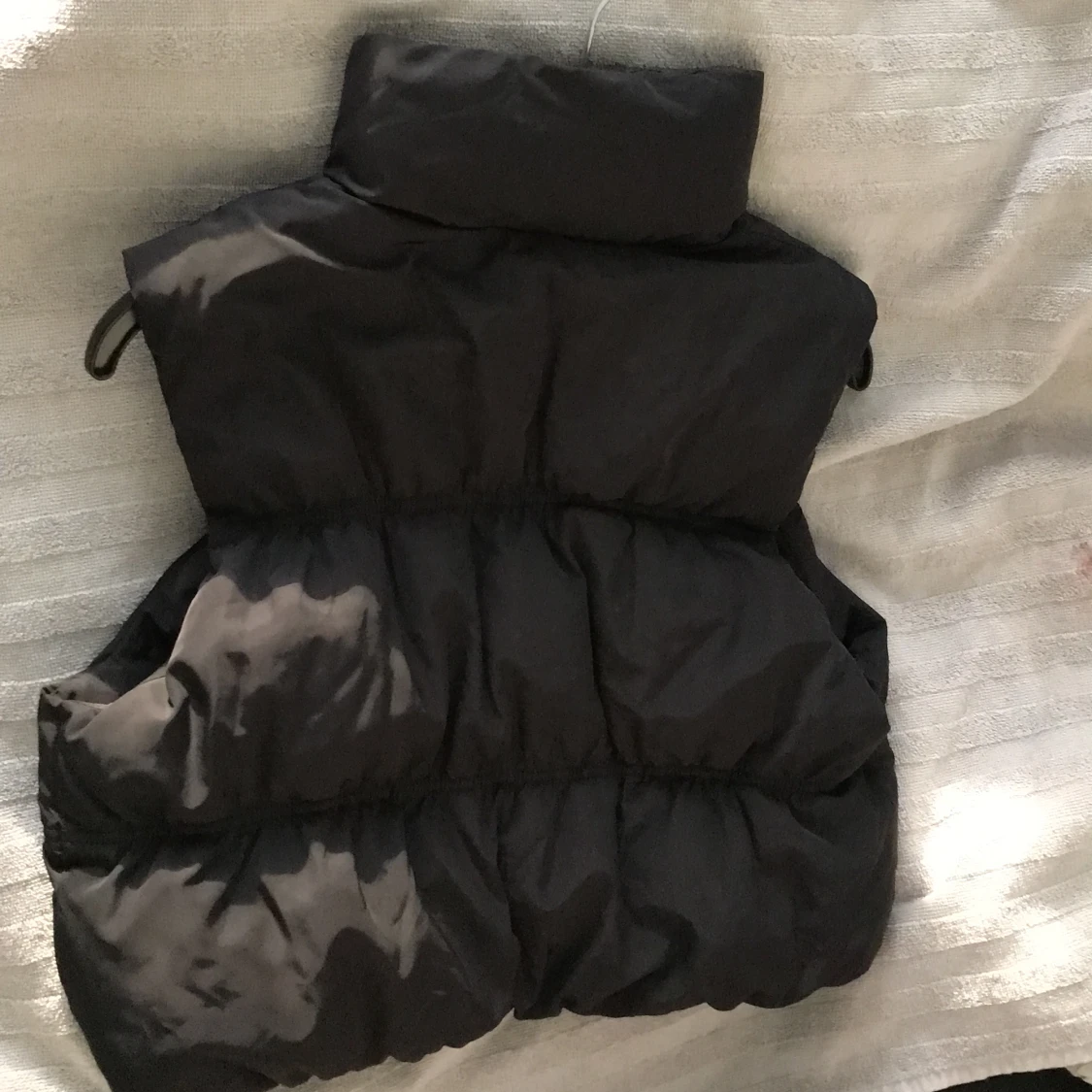 SVART H&M VÄST - 91