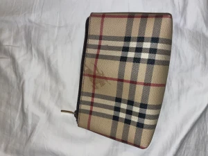 Burberry Väska - Liten Burberry väska