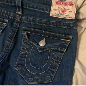 Hej. Lägger ut annonsen igen pga oseriös köpare. Säljer nu mina True Religion Jeans då de tyvärr inte kommer till användning. ❤️kontakta vid intresse svarar direkt🫶