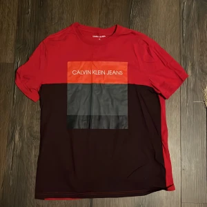 Calvin Klein jeans tshirt - Helt ny ck tshirt, fick i present. 