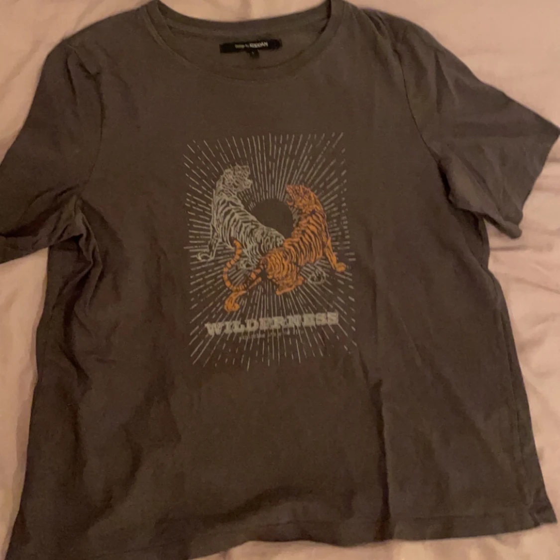 Lindex t-shirt strl L/M