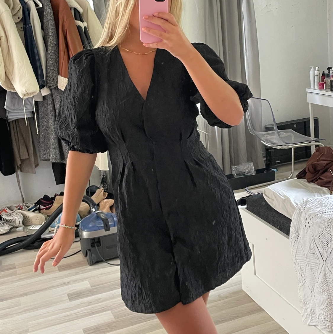 Svart strukturerad klänning🖤