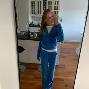 Juicy couture set ljus blå!  - Väldigt fint juicy sett i ljus blå!💙 Gratis frakt🌟