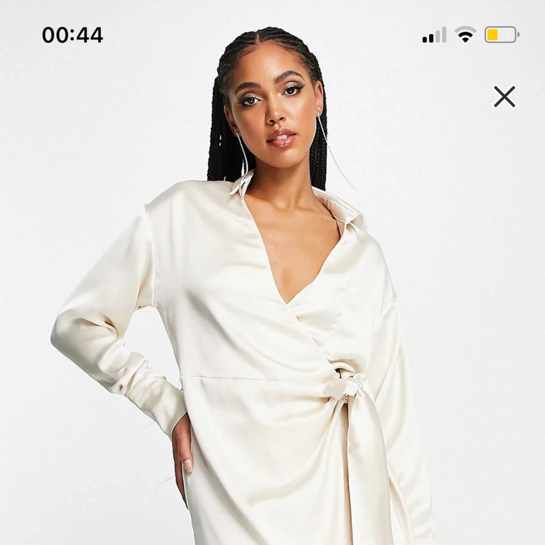 Satinklänning från ASOS