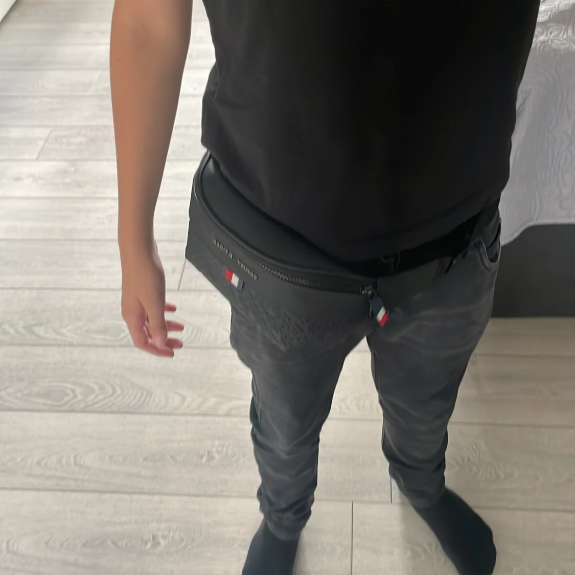 Svart axelväska Tommy Hilfiger