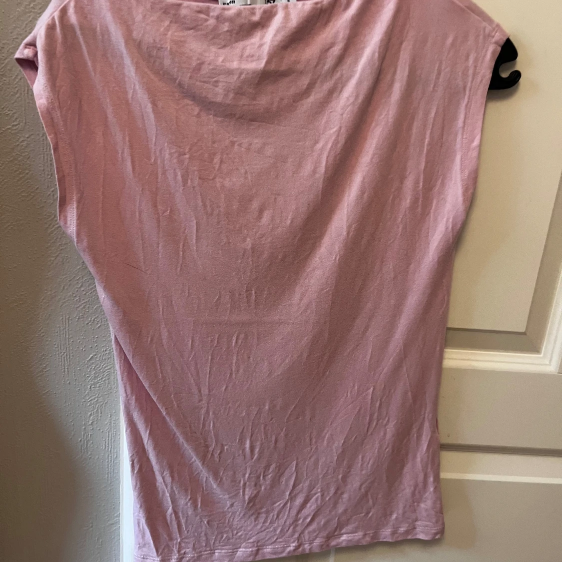 Ljusrosa ärmlös topp i bomull - 1