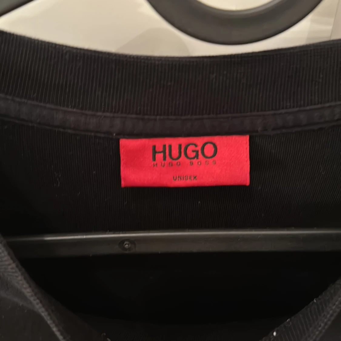 Svart sweatshirt från Hugo Boss - 2