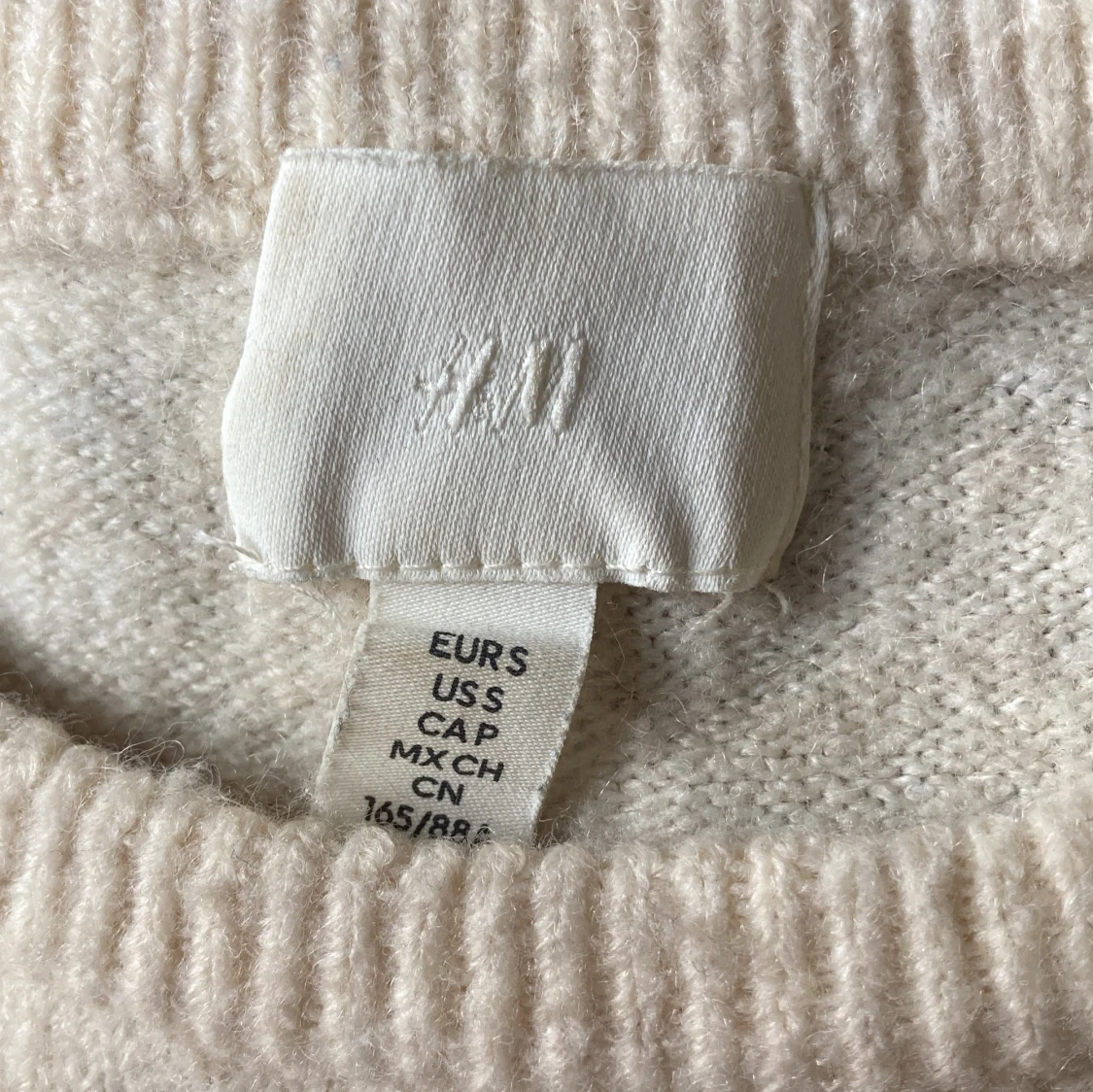 Beige stickad kortärmad tröja H&M - 1