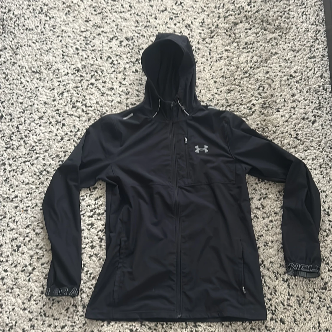 Svart vindjacka från Under Armour