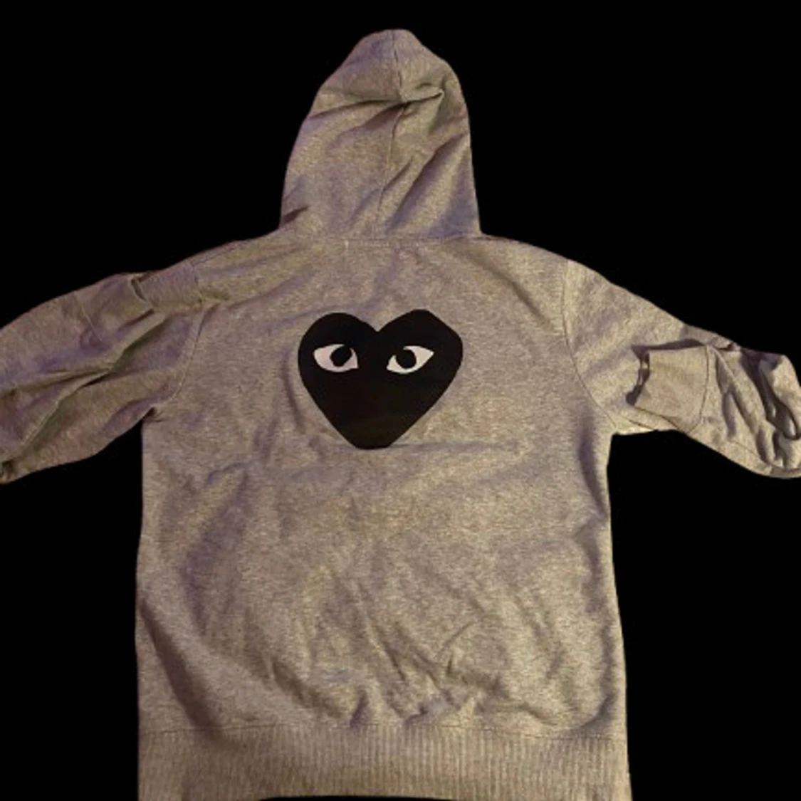 Grå hoodie från Comme des Garçons - 1