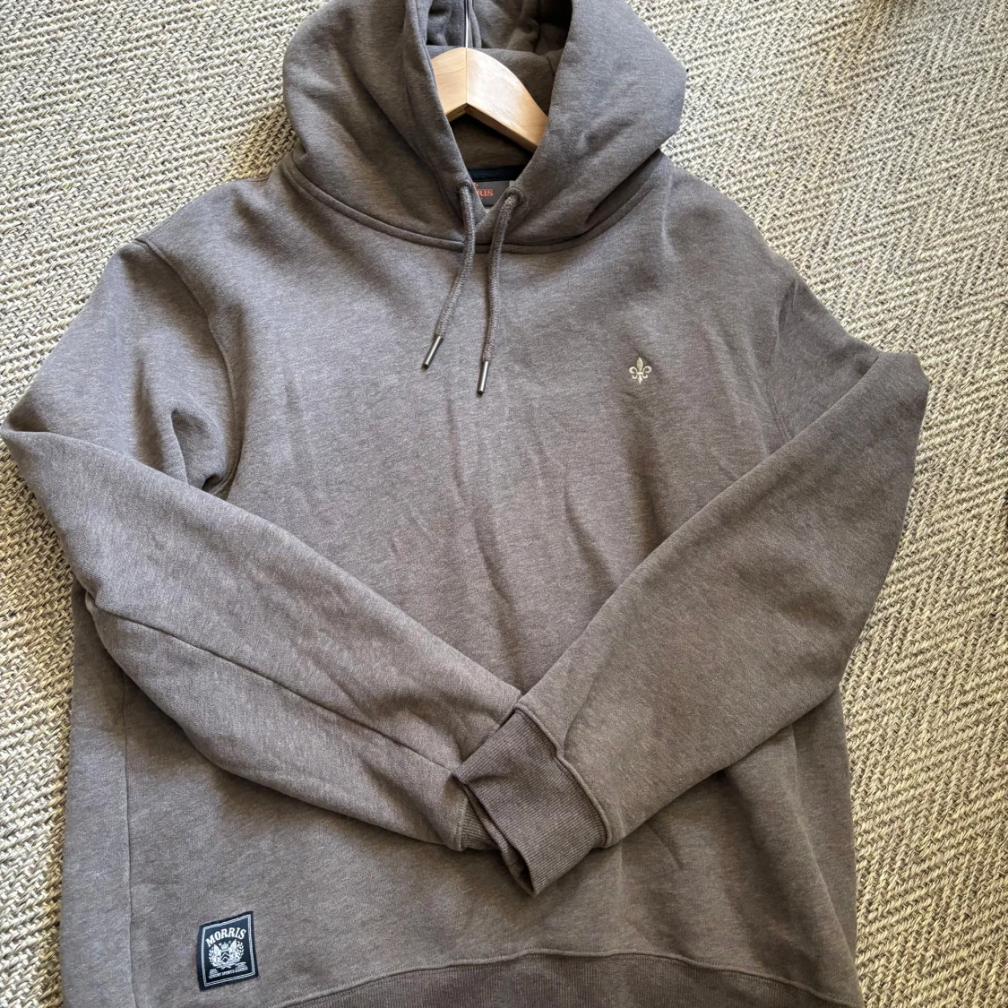 Brun hoodie från Morris