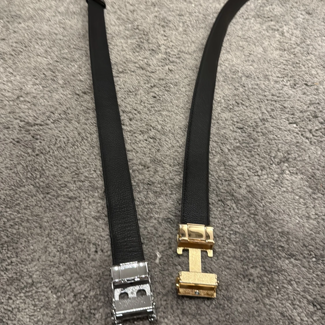 Två designerbälten läder - 2