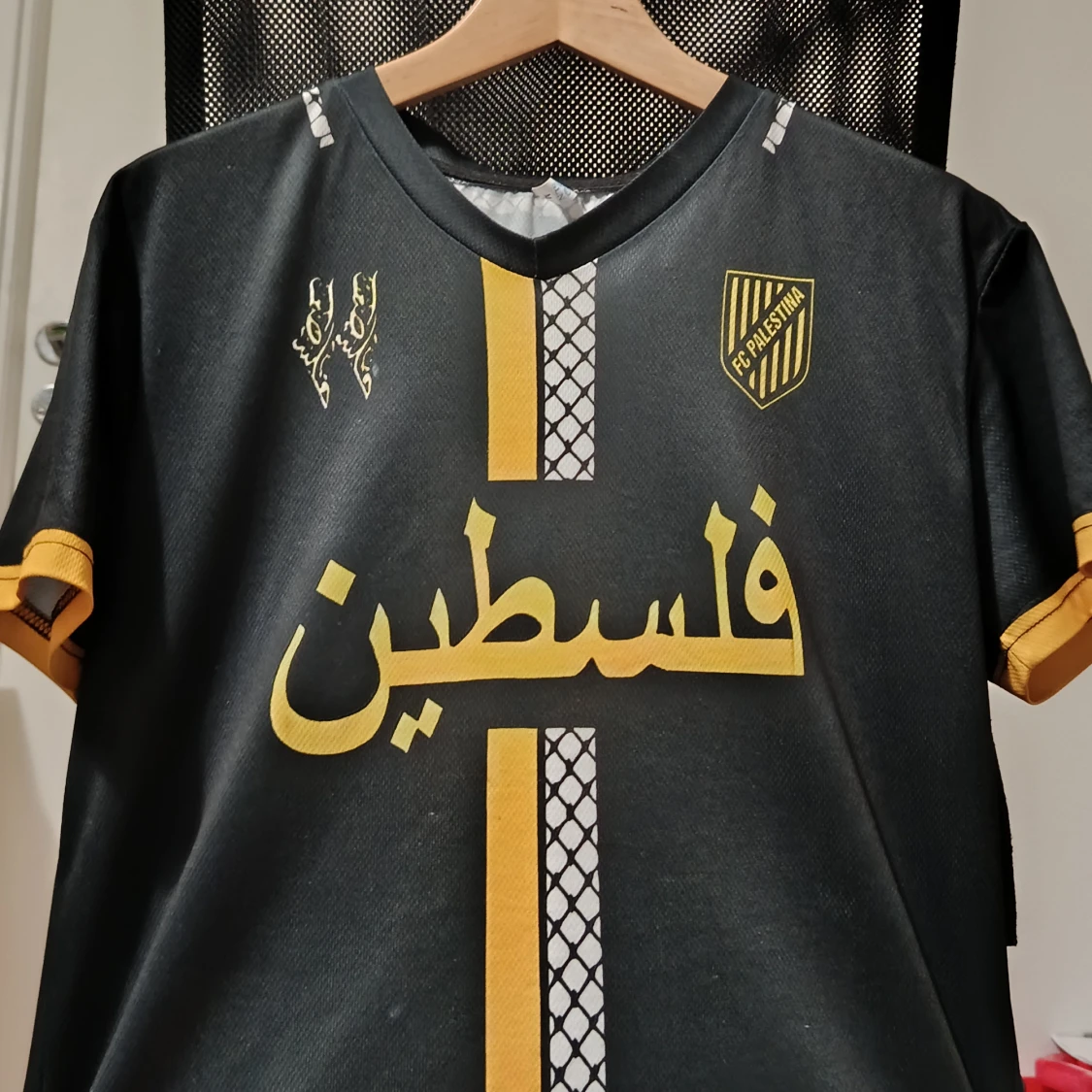 FC Palestina svart/gul fotbollströja