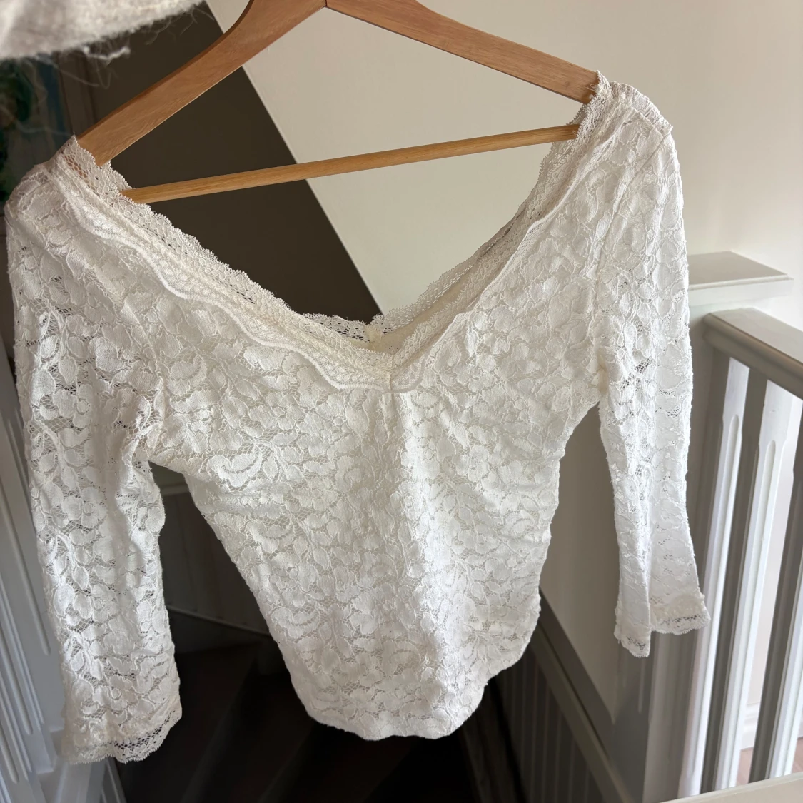 Vit spetsblus från Bershka - 1