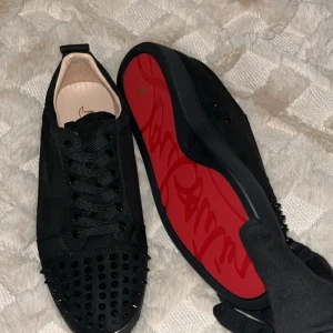 Christian Louboutins  - Sommar skor 