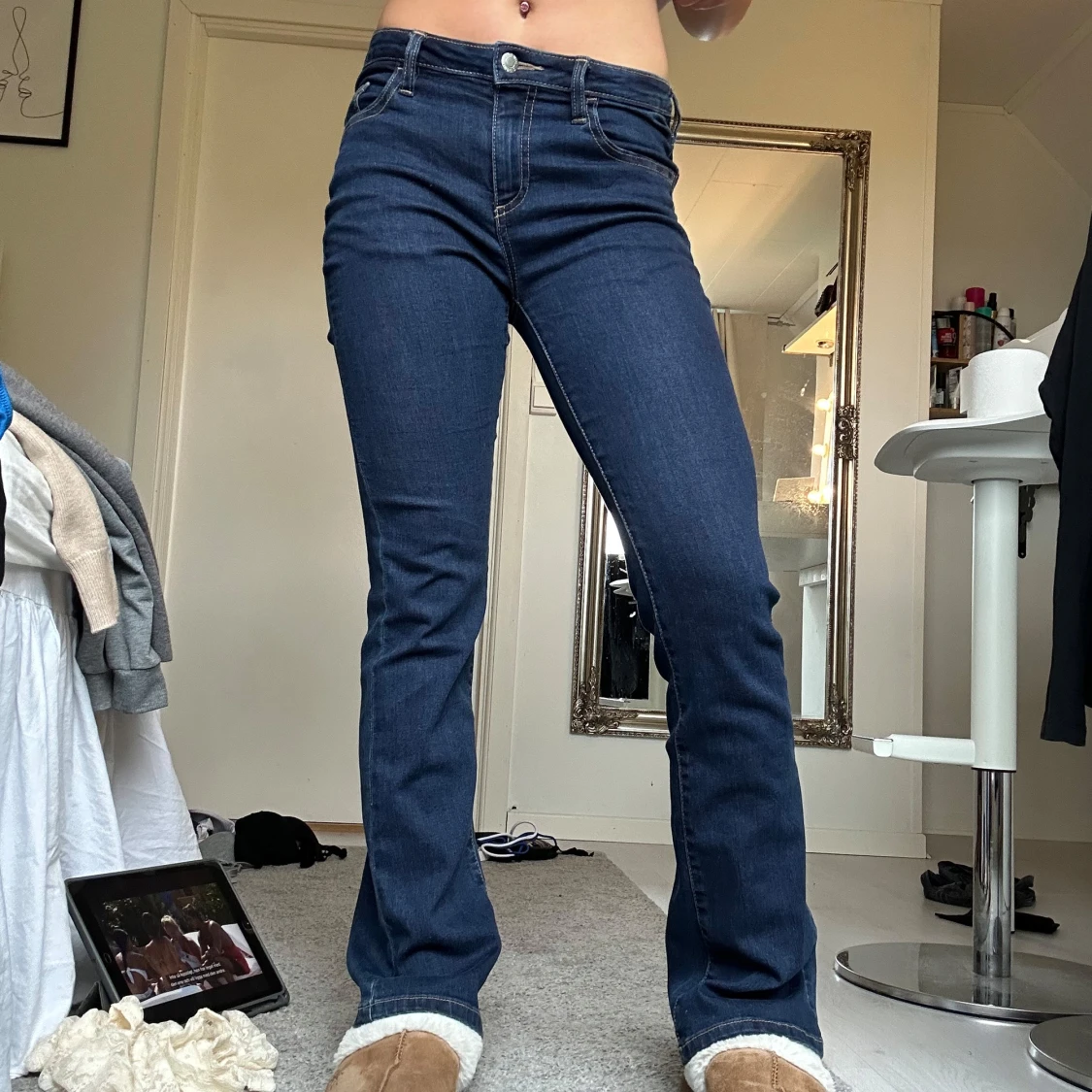 Mörkblå bootcut jeans - 1