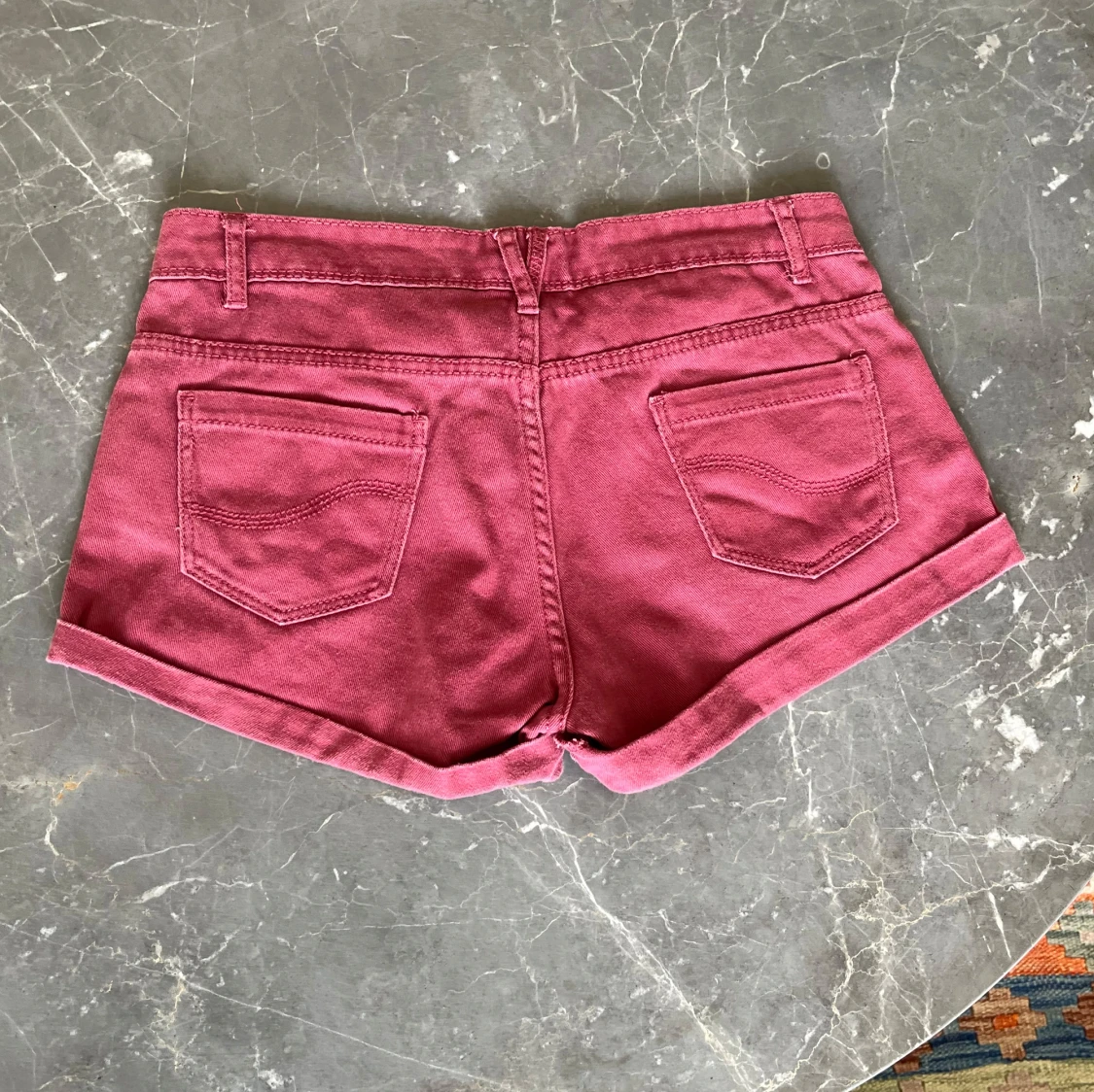Vinröda shorts från Denim Co. - 1