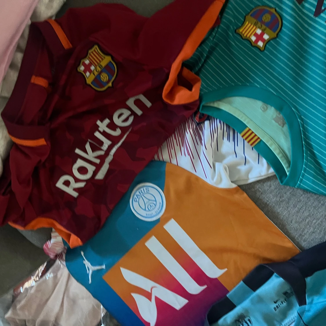 Samling fotbollströjor Messi, Neymar, Müller - 2