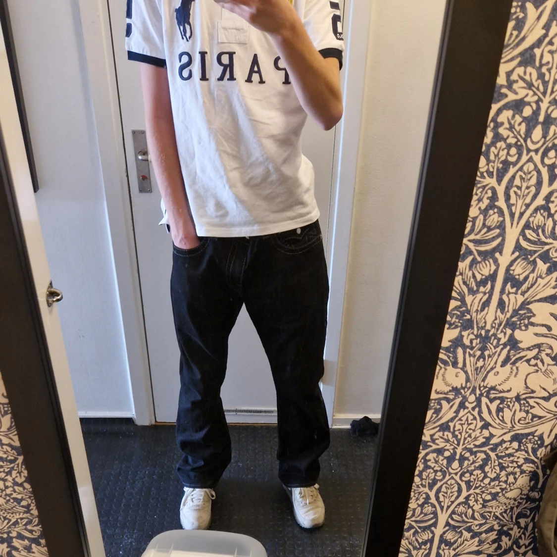 ⚫️SVARTA FLARED TRUEYS⚫️ - 2