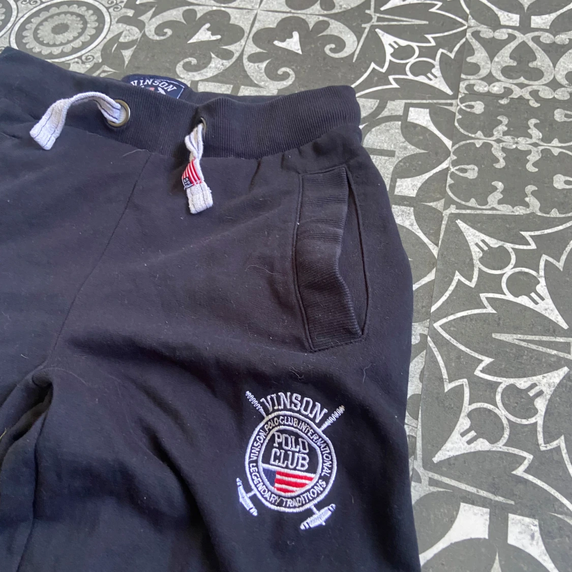 Svarta mjukisbyxor Vinson Polo Club - 2