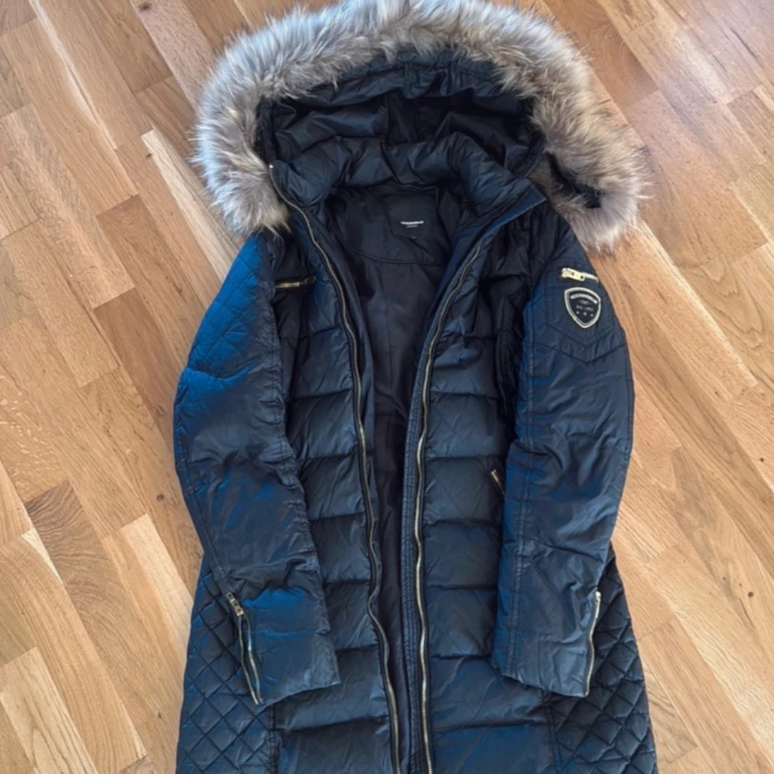 Svart dunjacka Rockandblue med fuskpäls - 4