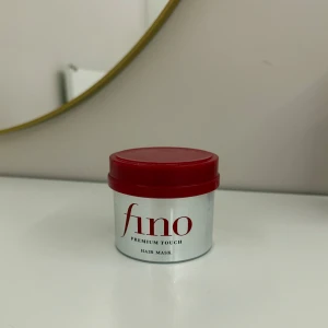 Fino Premium Touch Hårmask - Råka köpa 2st istället för en så nu säljs en av de Fino Premium Touch Hair Mask är en populär hårinpackning passar för dig som vill ge håret extra fukt och glans. 