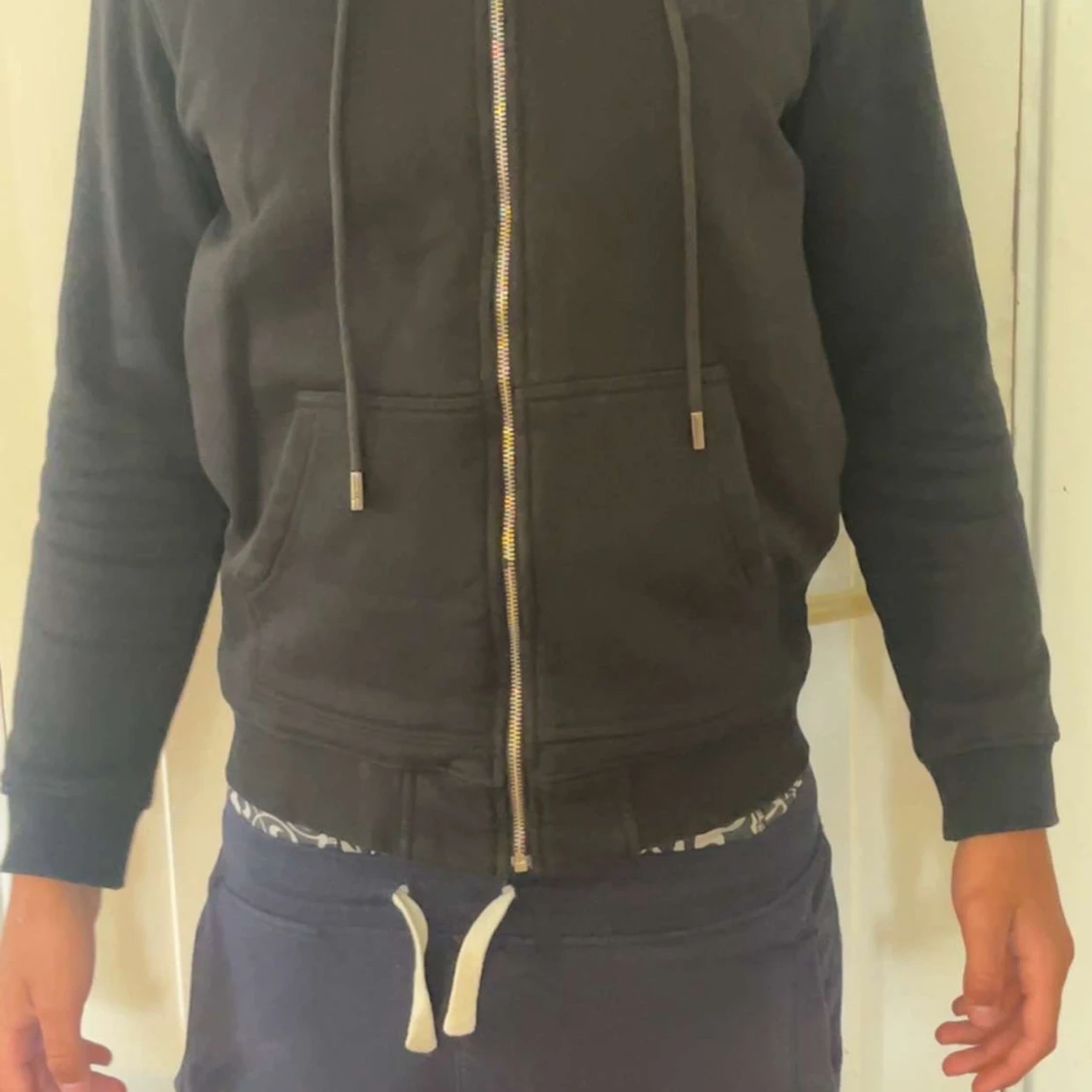 Svart burberry hoodie  - 1