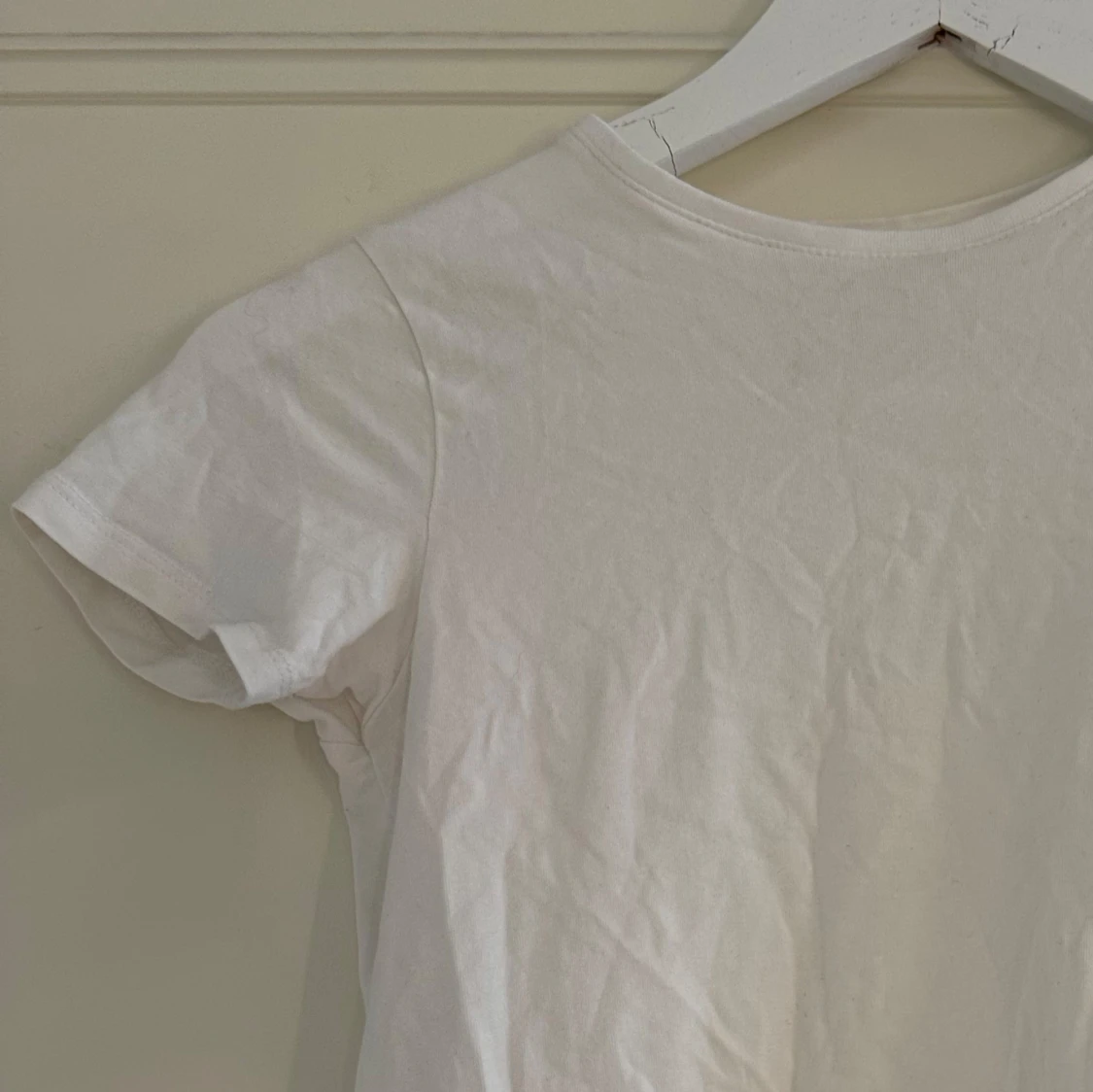 Vit basic t-shirt från 157 - 1