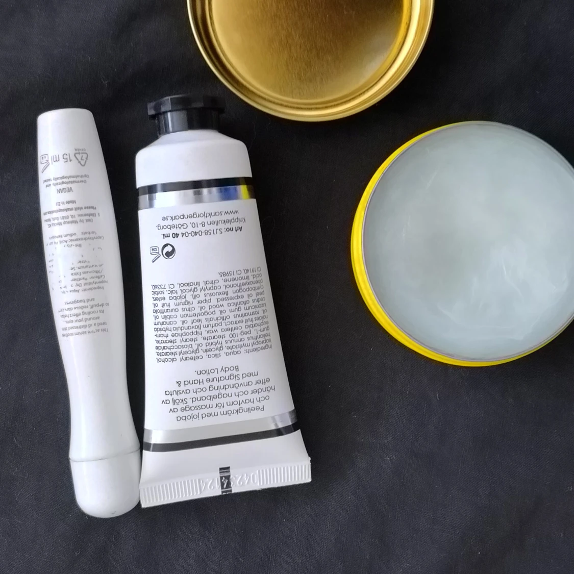 Lid & Under Eye Serum från Makeup Mekka - 1