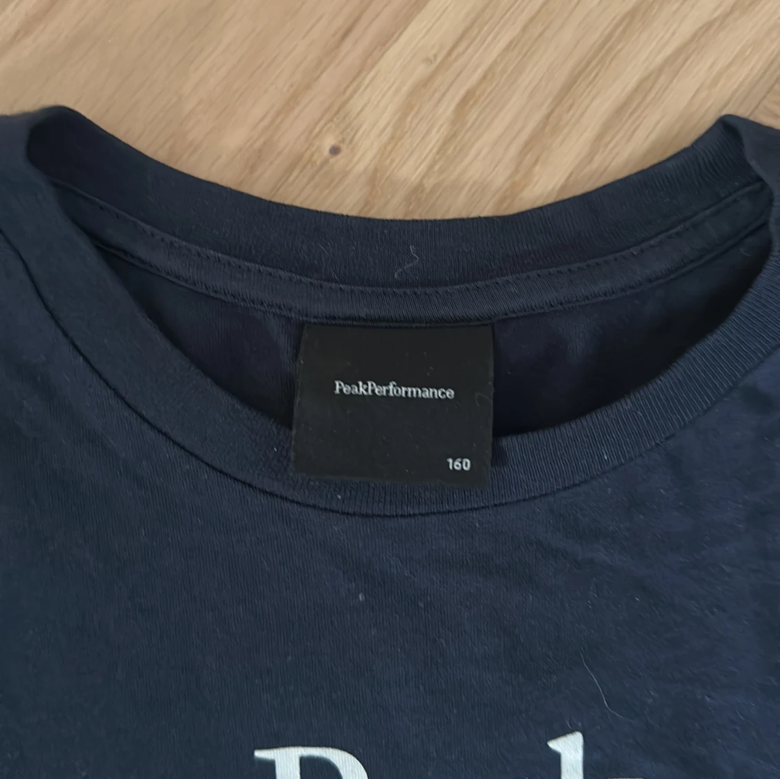 Mörkblå Peak Performance långärmad tröja - 1