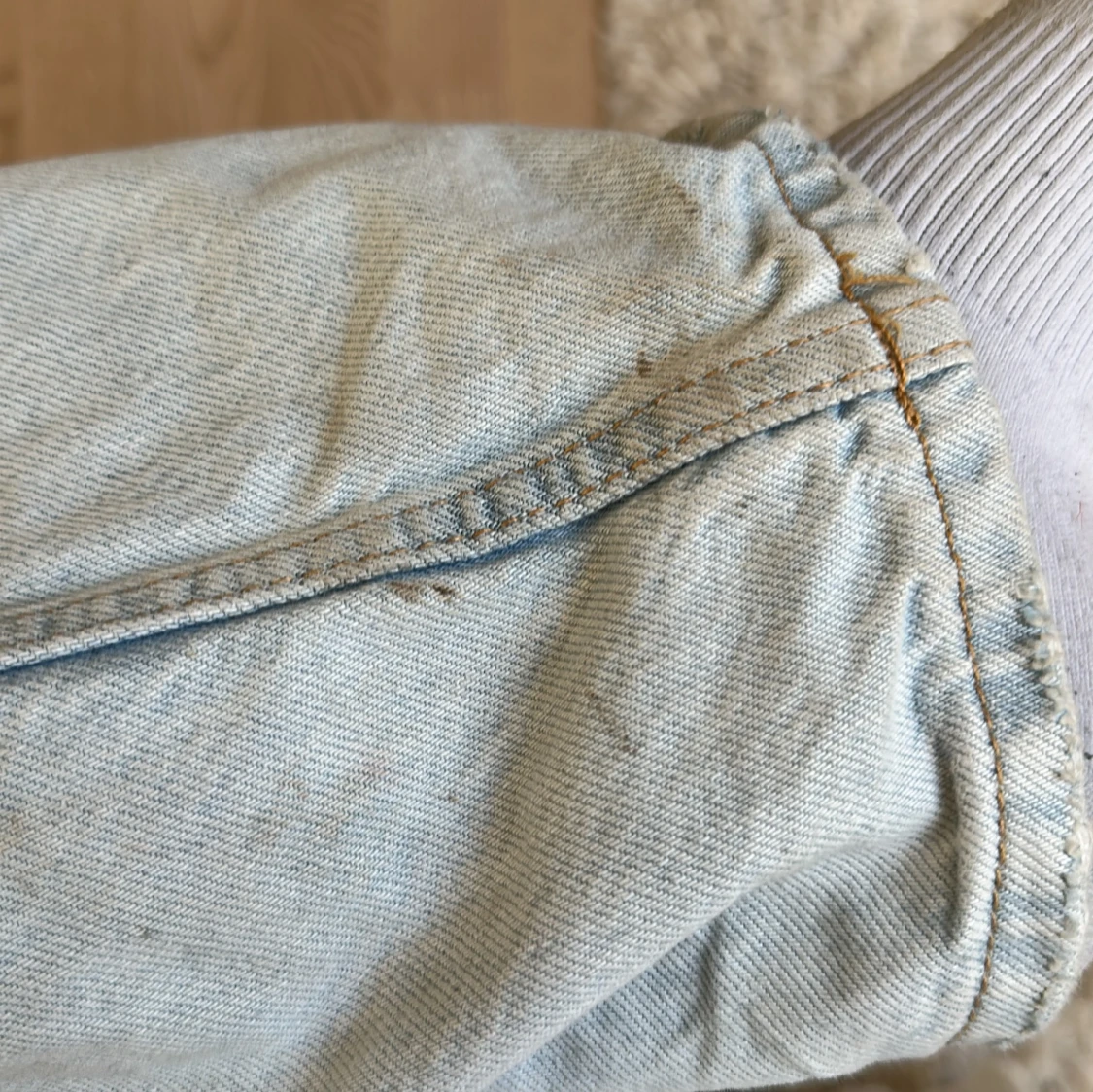 Ljusblå raka jeans - 2